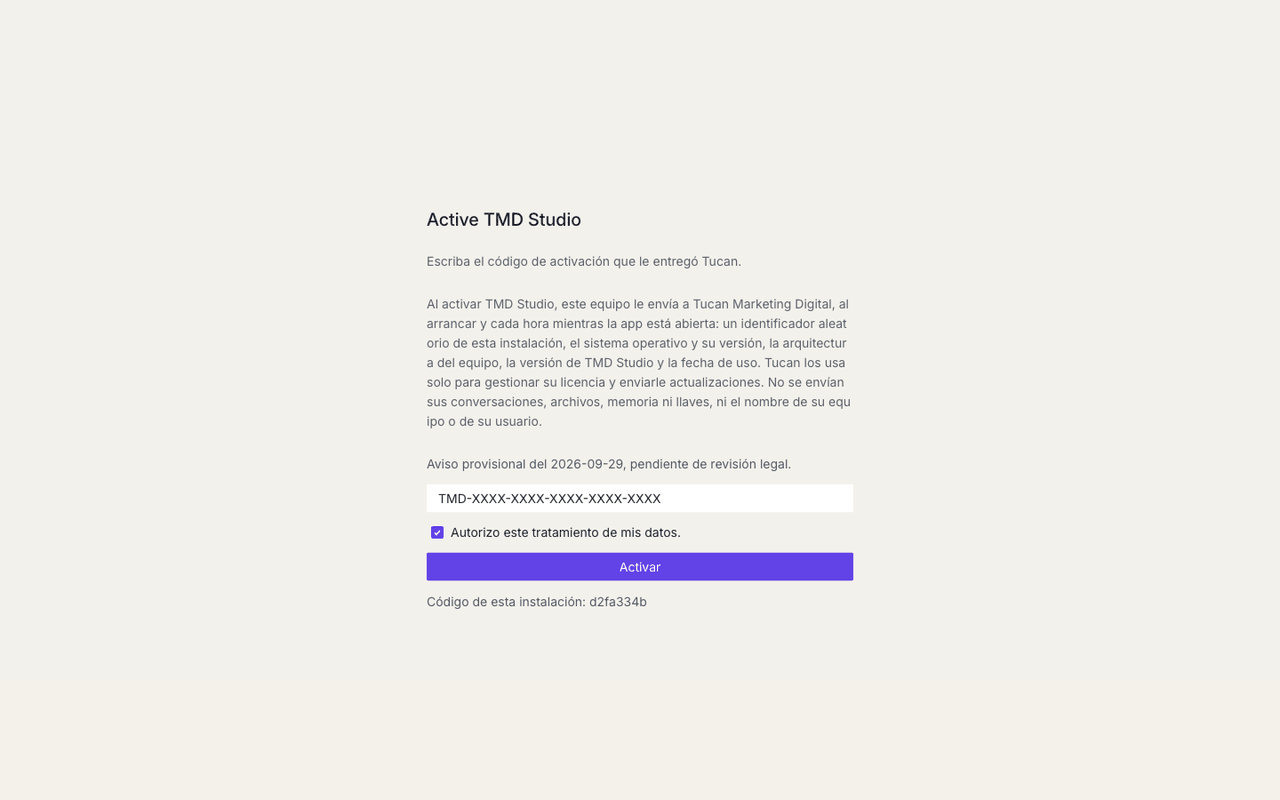La misma pantalla con un código de ejemplo escrito y la casilla de autorización marcada